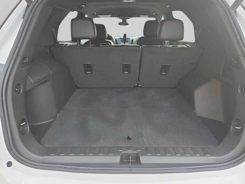 Used 2023 Chevrolet Equinox RS image 12