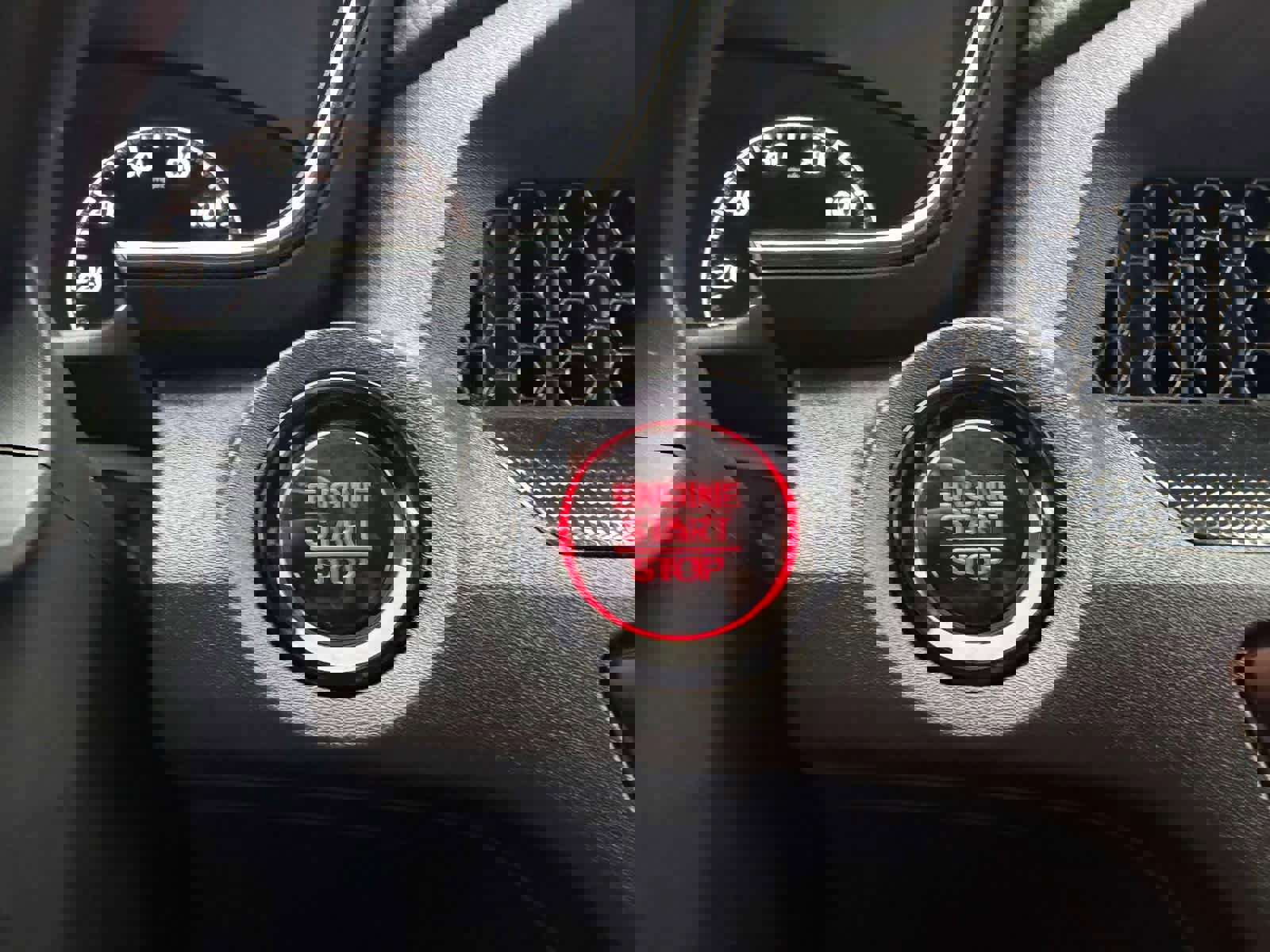 Used 2023 Honda CR-V LX image 31