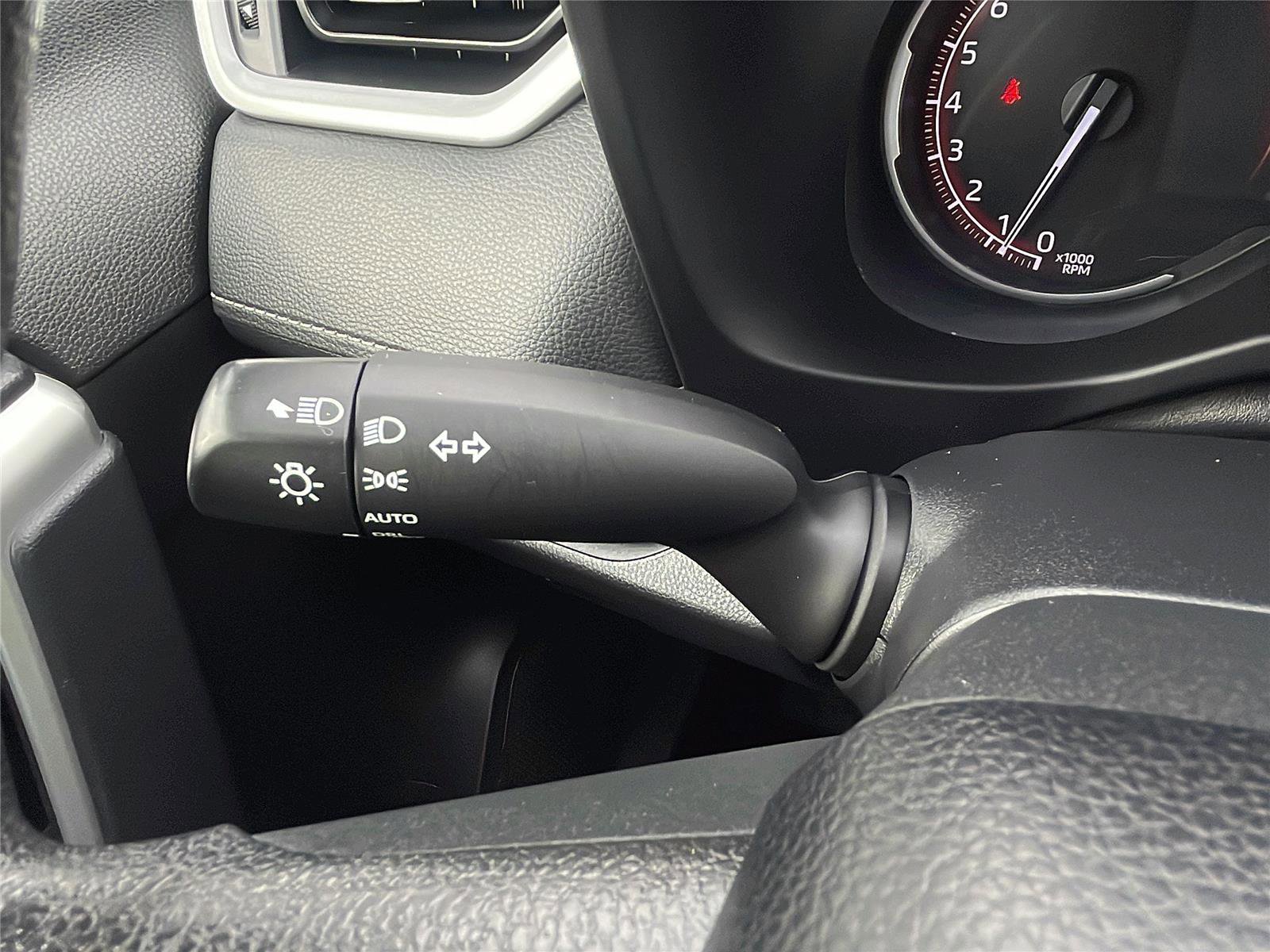 Used 2023 Toyota RAV4 XLE image 23