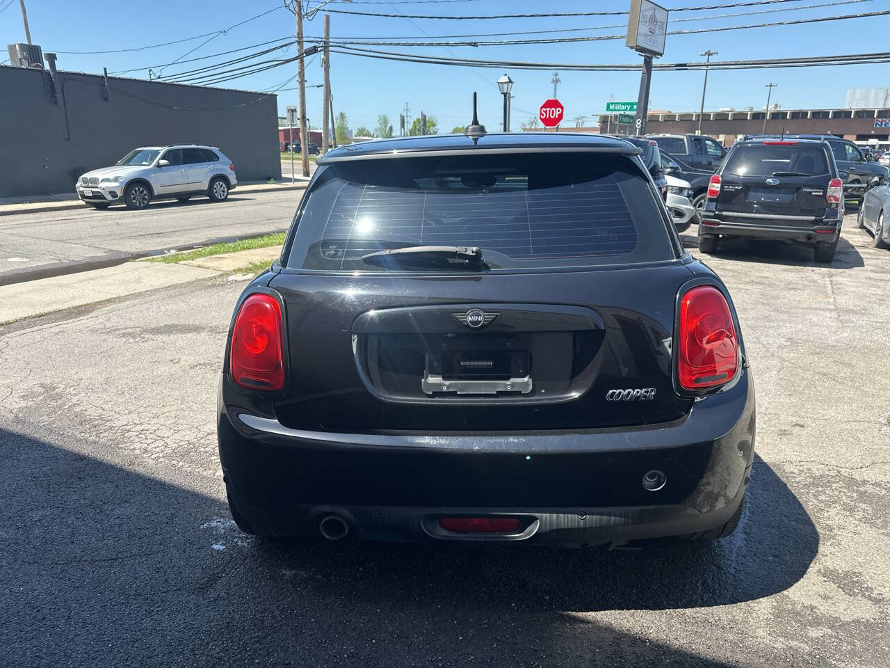 Used 2018 MINI Cooper 2-Door Hardtop FWD image 8