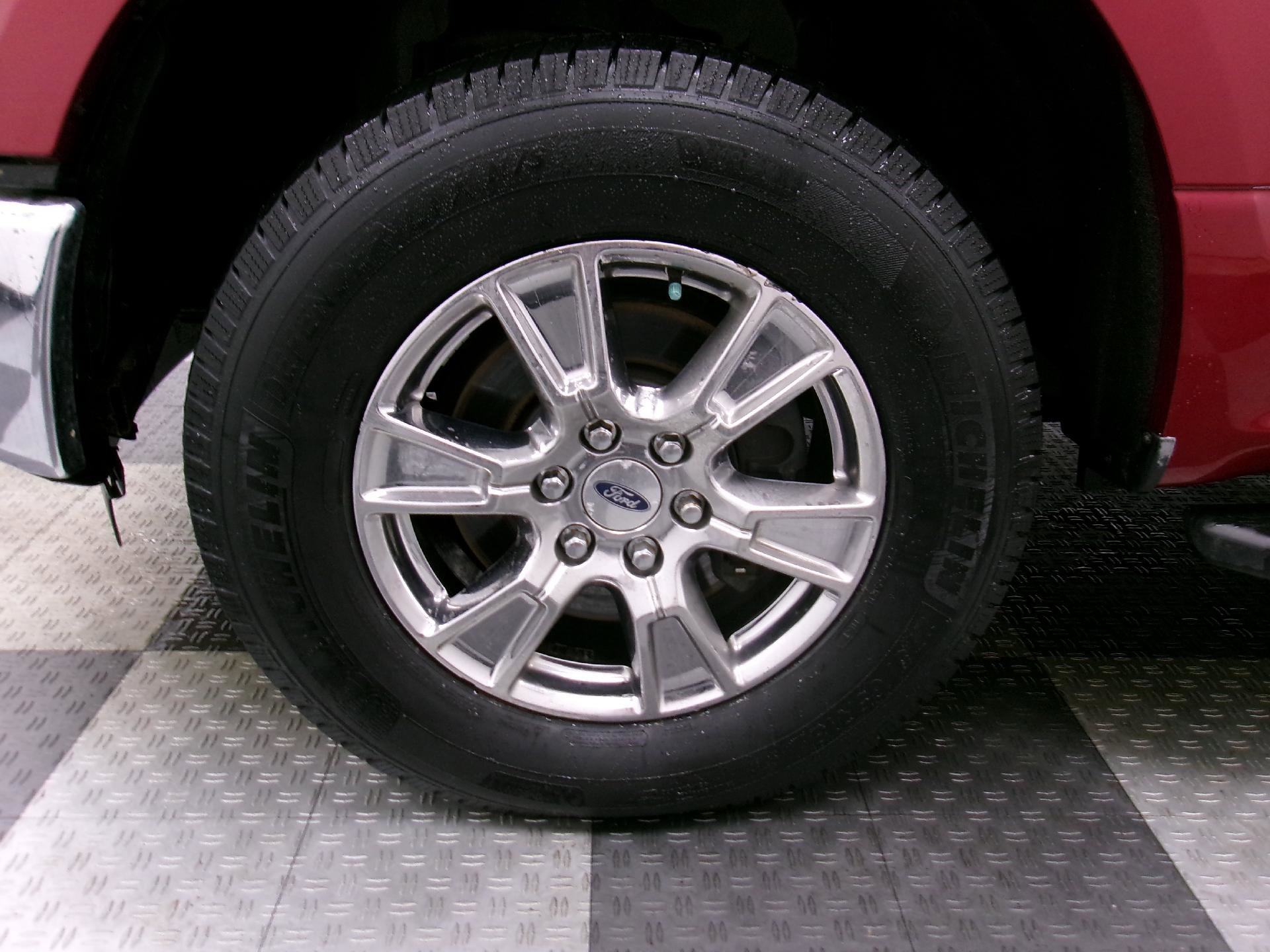 Used 2015 Ford F150 XLT w/ Equipment Group 302A Luxury image 16