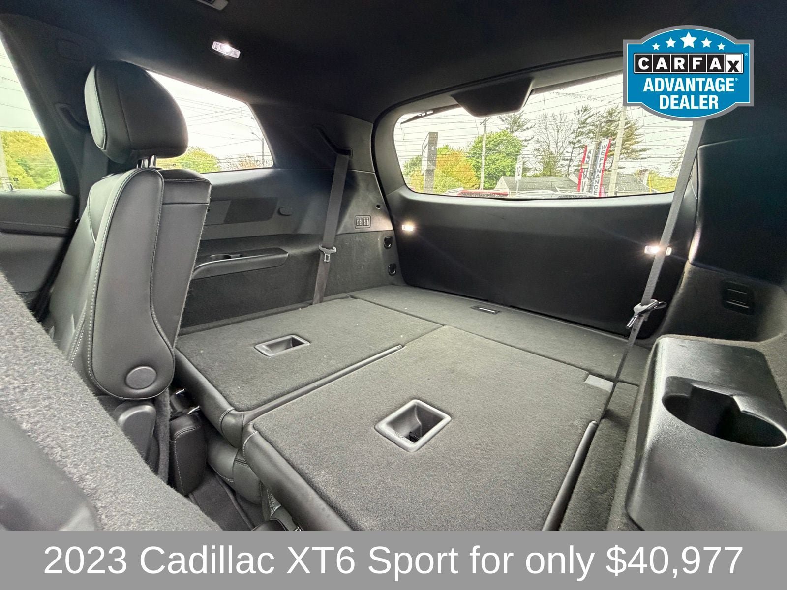 Used 2023 Cadillac XT6 Sport w/ Technology Package AWD/4WD image 10