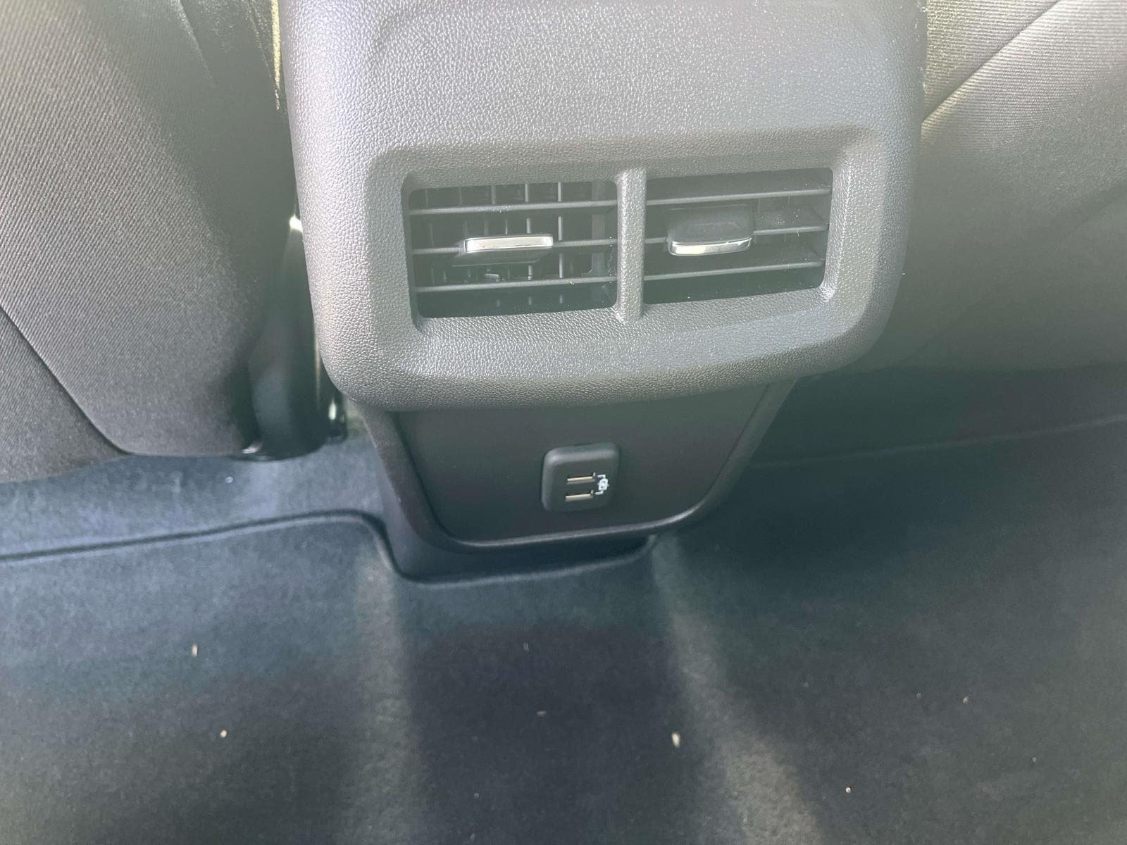 Used 2023 Chevrolet Equinox LS w/ LS Convenience Package FWD image 17