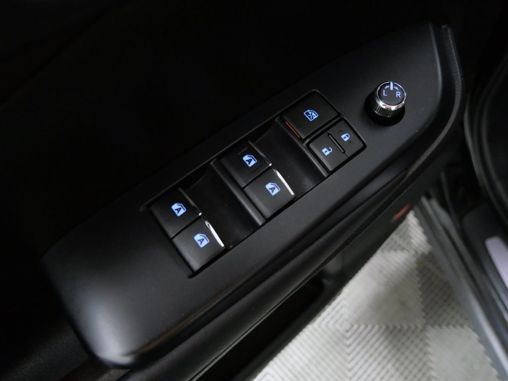 Used 2019 Toyota Highlander Limited Platinum AWD/4WD image 14