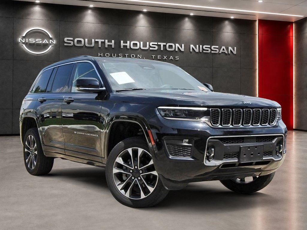 Used 2023 Jeep Grand Cherokee Overland AWD/4WD video 1