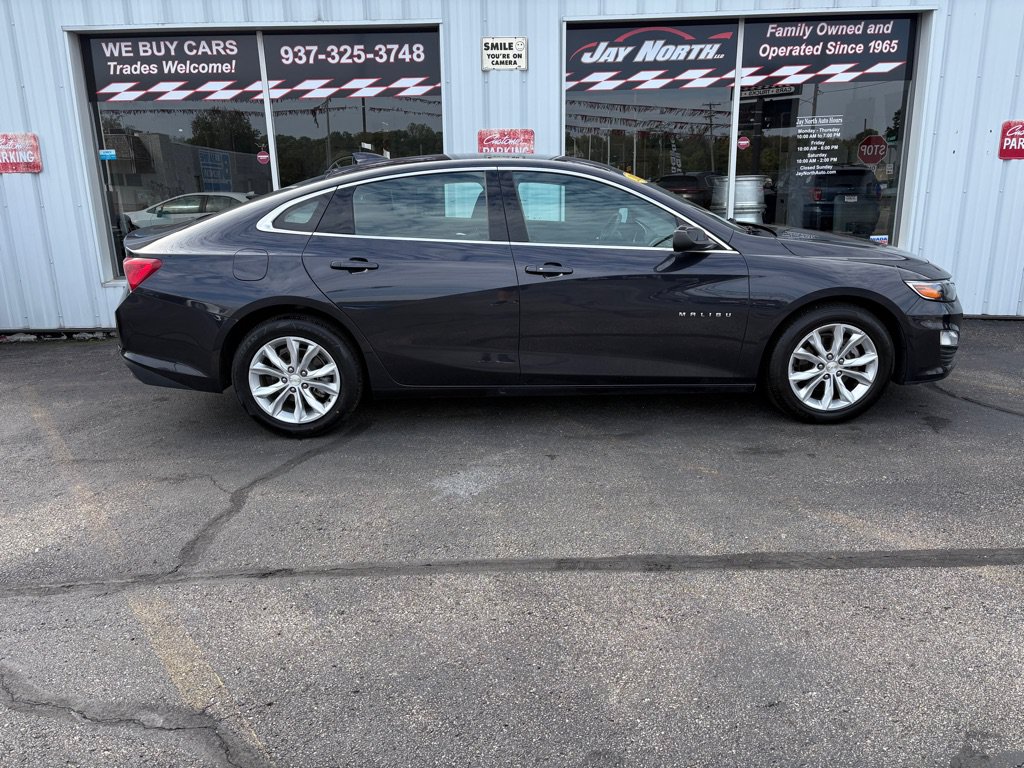 Used 2023 Chevrolet Malibu LT FWD image 2