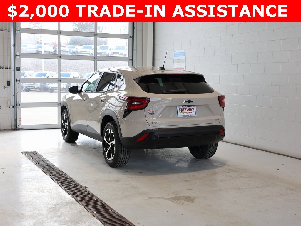 New 2026 Chevrolet Trax RS w/ Driver Confidence Package image 8