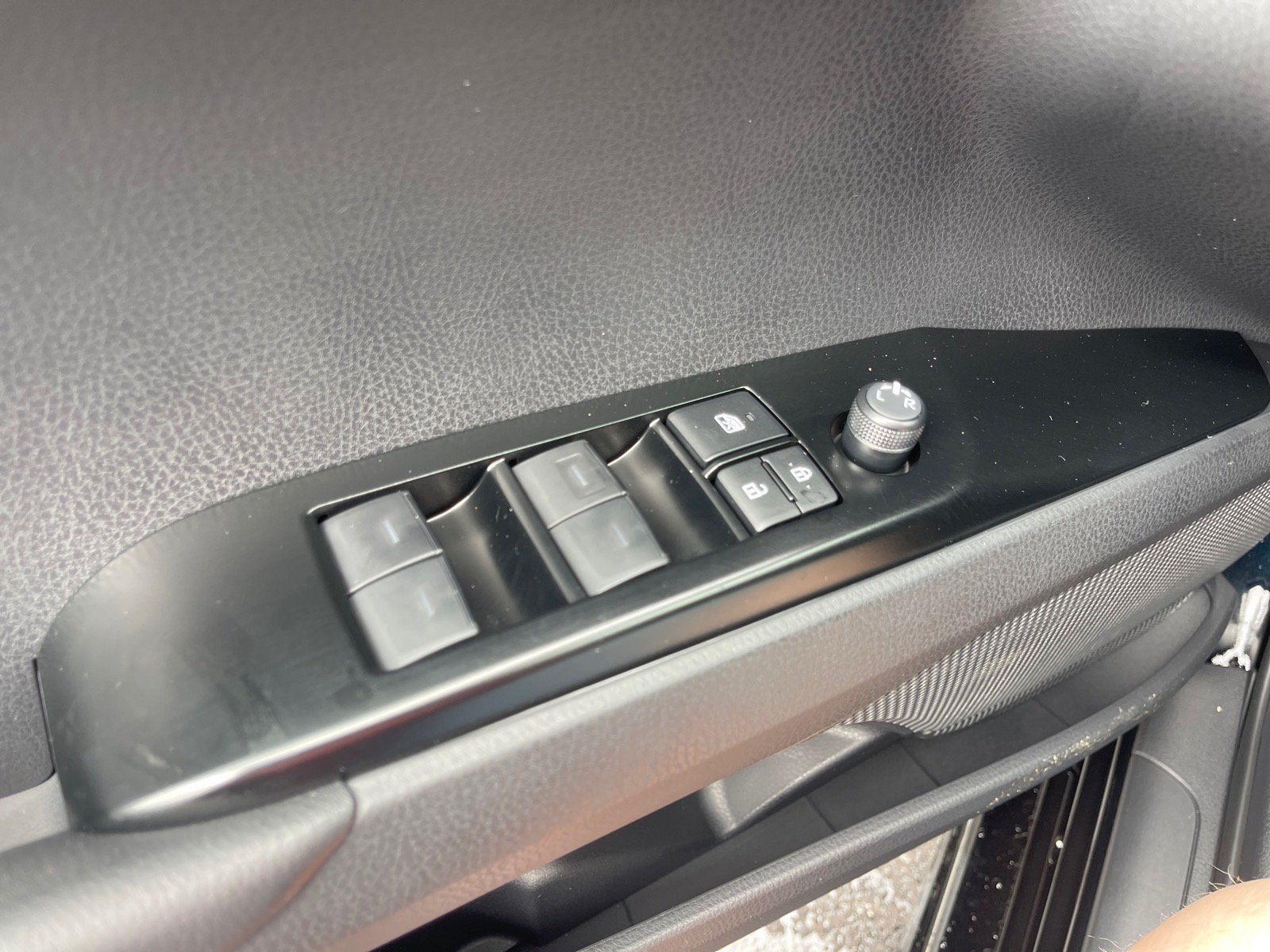 New 2026 Toyota Camry SE FWD image 7