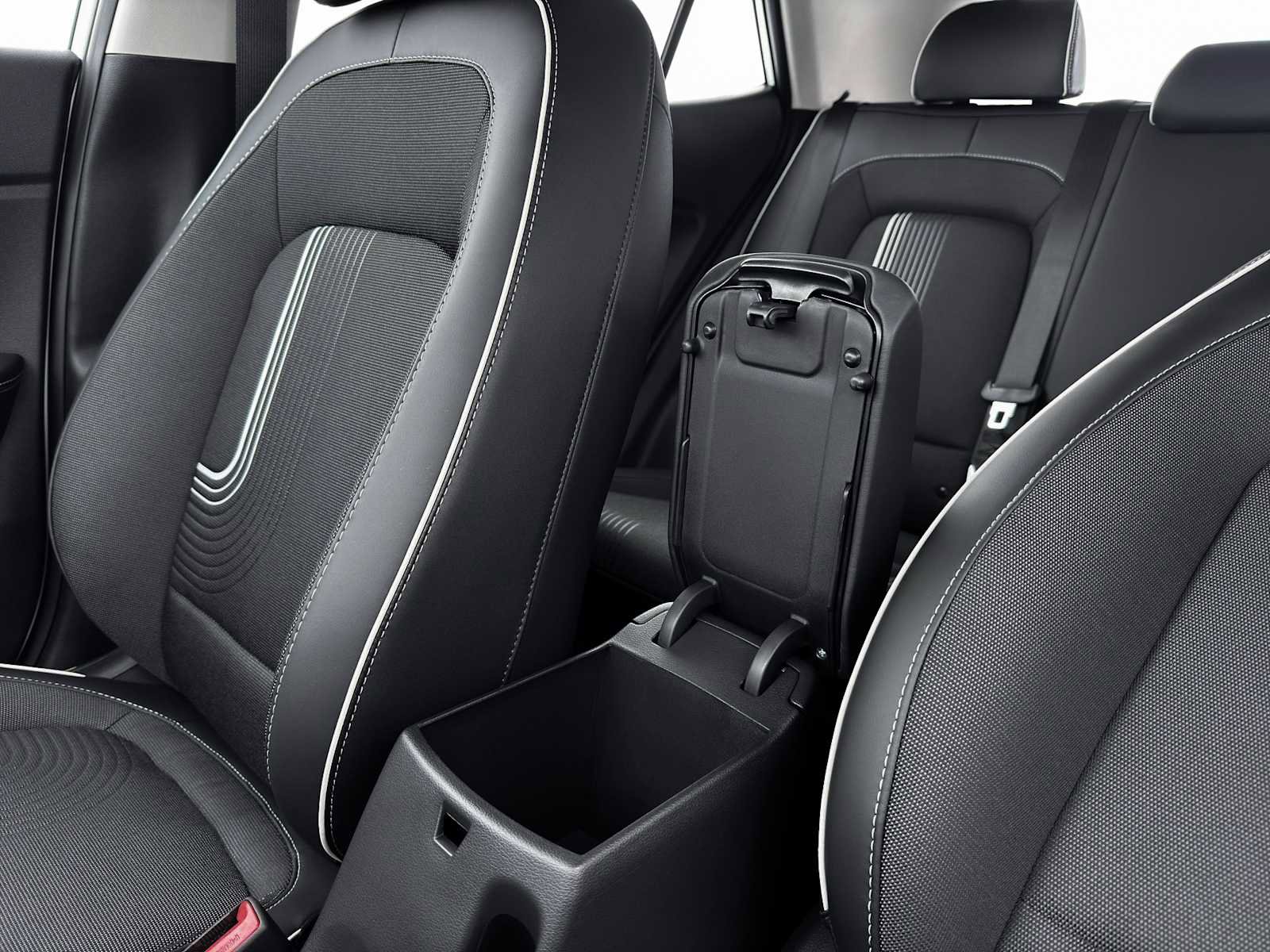 New 2026 Hyundai Venue SEL image 18