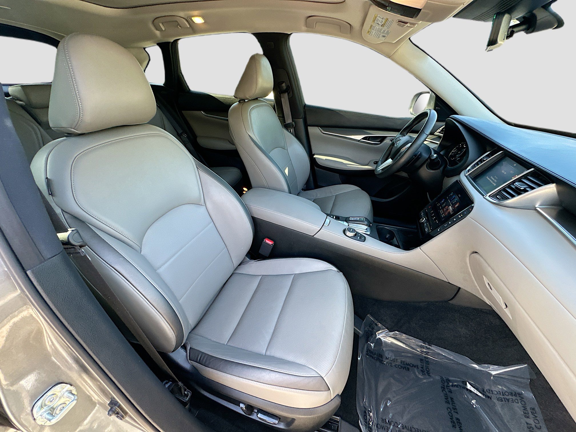 Used 2023 INFINITI QX50 Luxe image 32