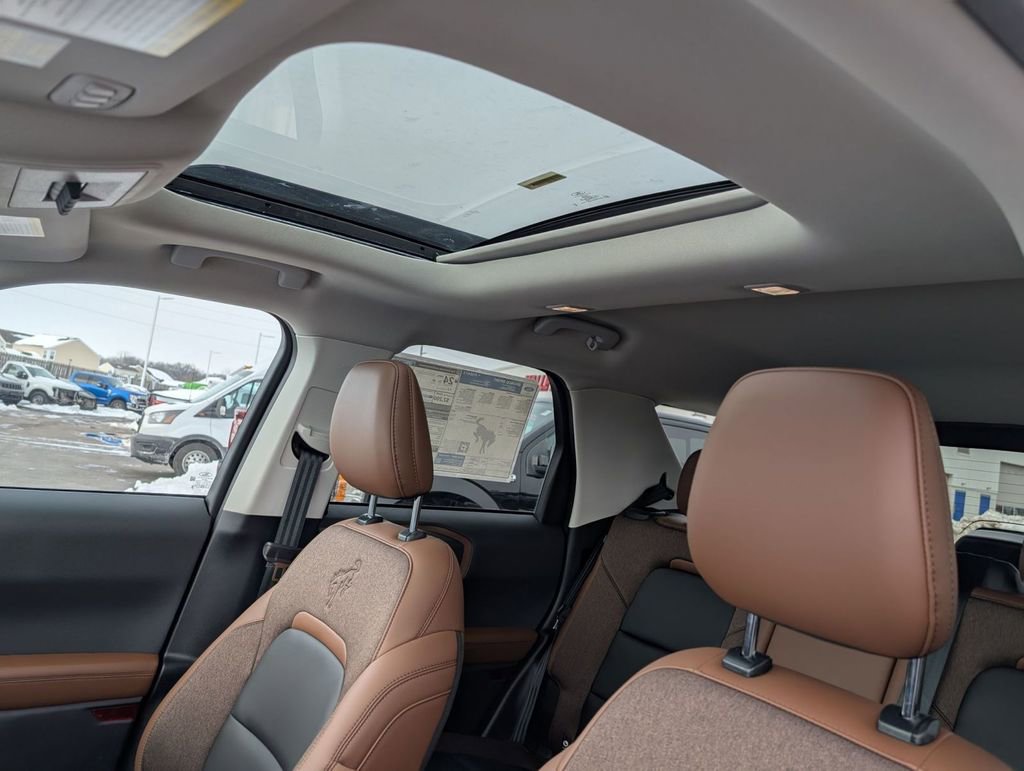 New 2025 Ford Bronco Sport Outer Banks w/ Sasquatch Outer Banks Package image 5