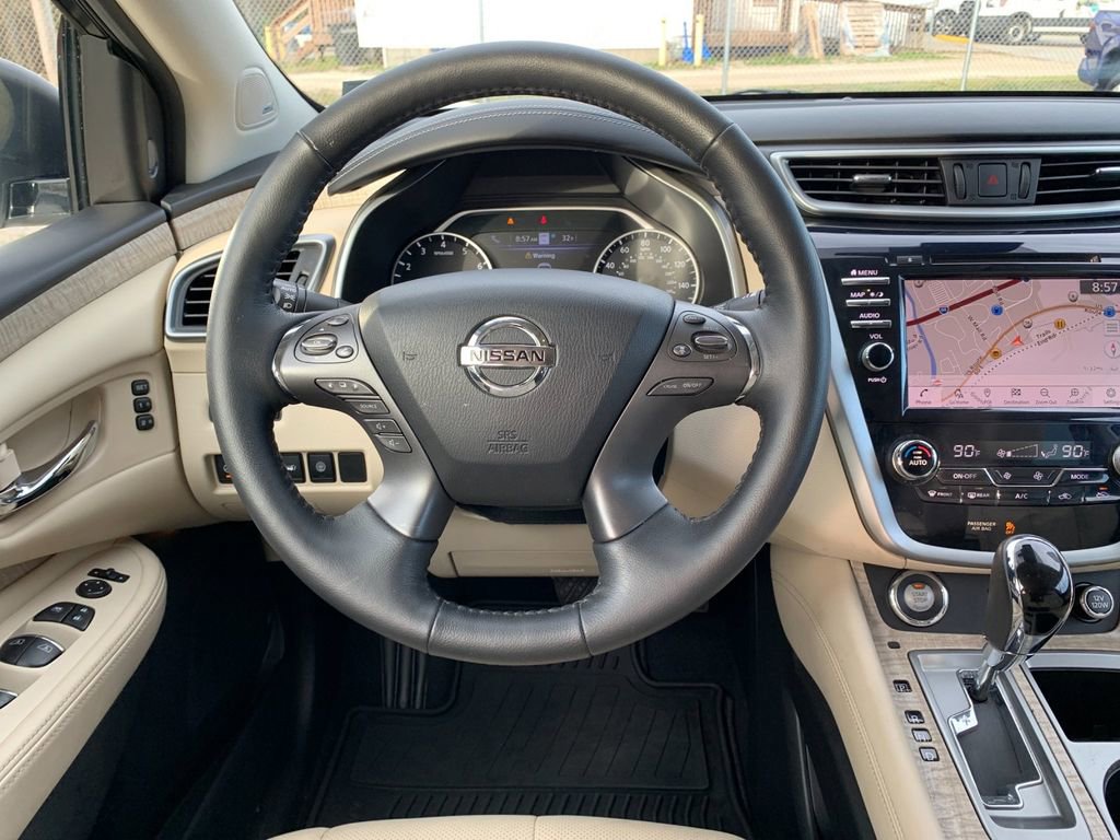 Used 2022 Nissan Murano SL w/ SL Moonroof Package image 17