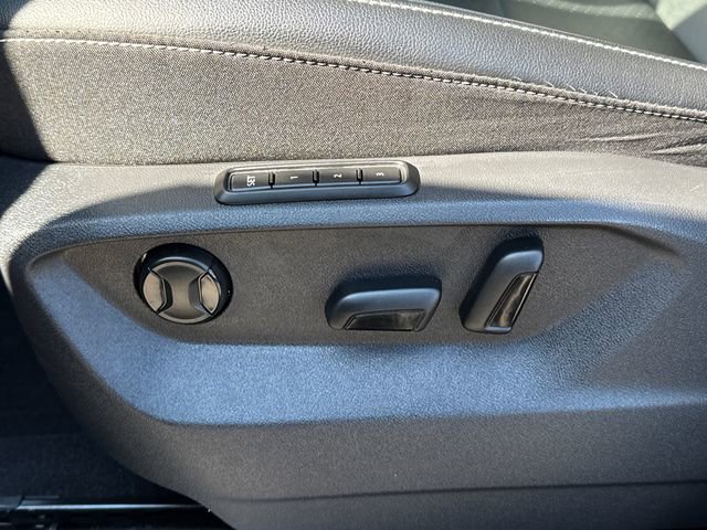 Certified 2022 Volkswagen Atlas SEL image 13