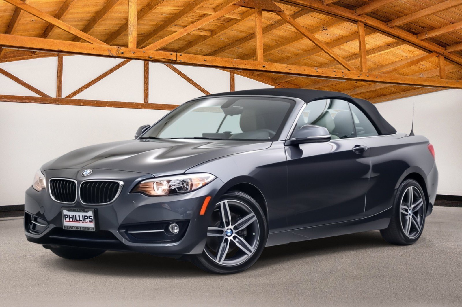 Used 2017 BMW 230i Convertible RWD image 2