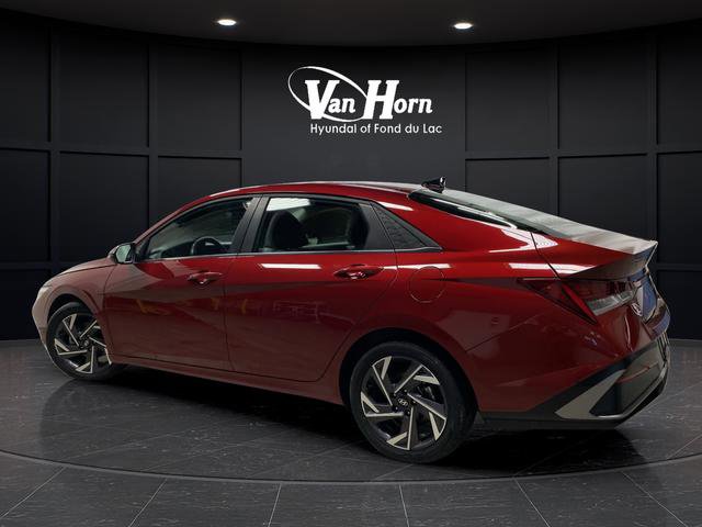 Certified 2025 Hyundai Elantra Limited image 5