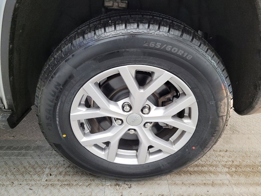 Used 2021 Jeep Grand Cherokee L Limited image 31