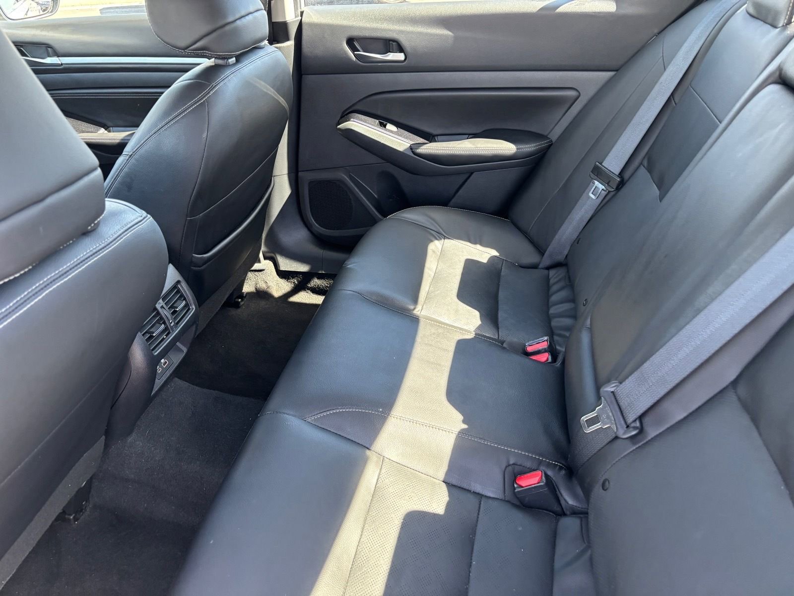 Used 2023 Nissan Altima 2.5 SL FWD image 18