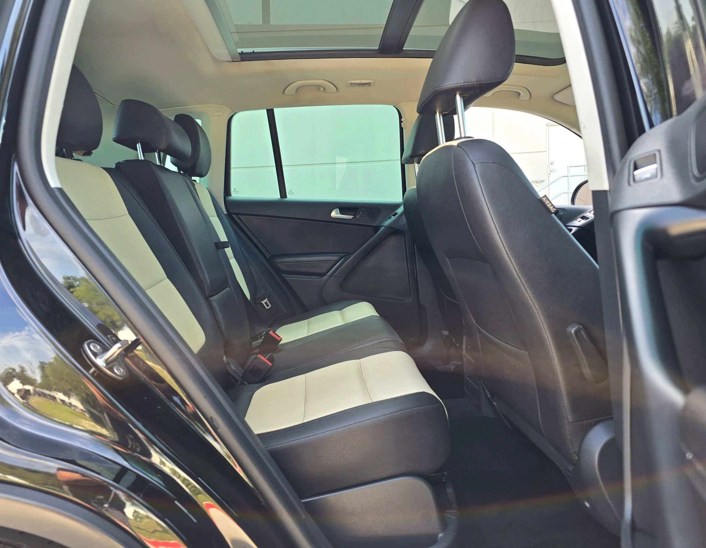Used 2017 Volkswagen Tiguan Wolfsburg Edition AWD/4WD image 41