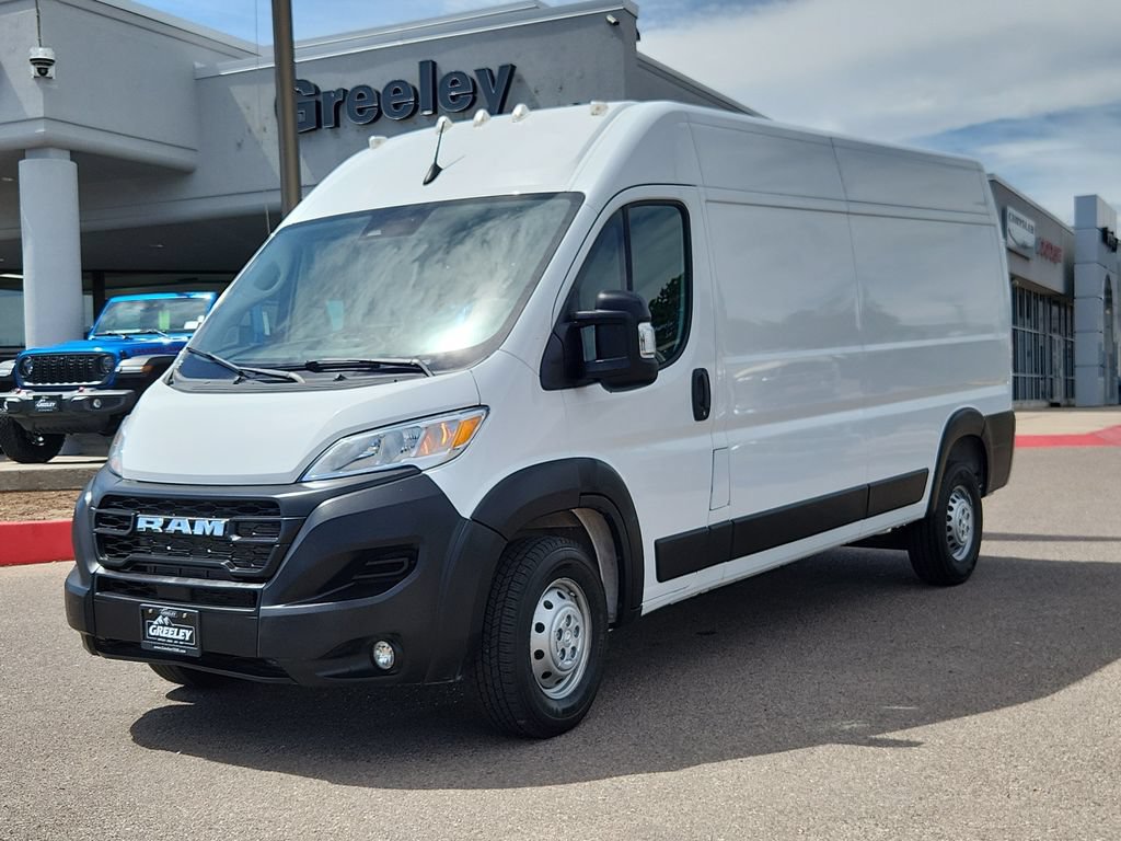 Used 2025 RAM ProMaster 2500 w/ Convenience Group FWD image 4