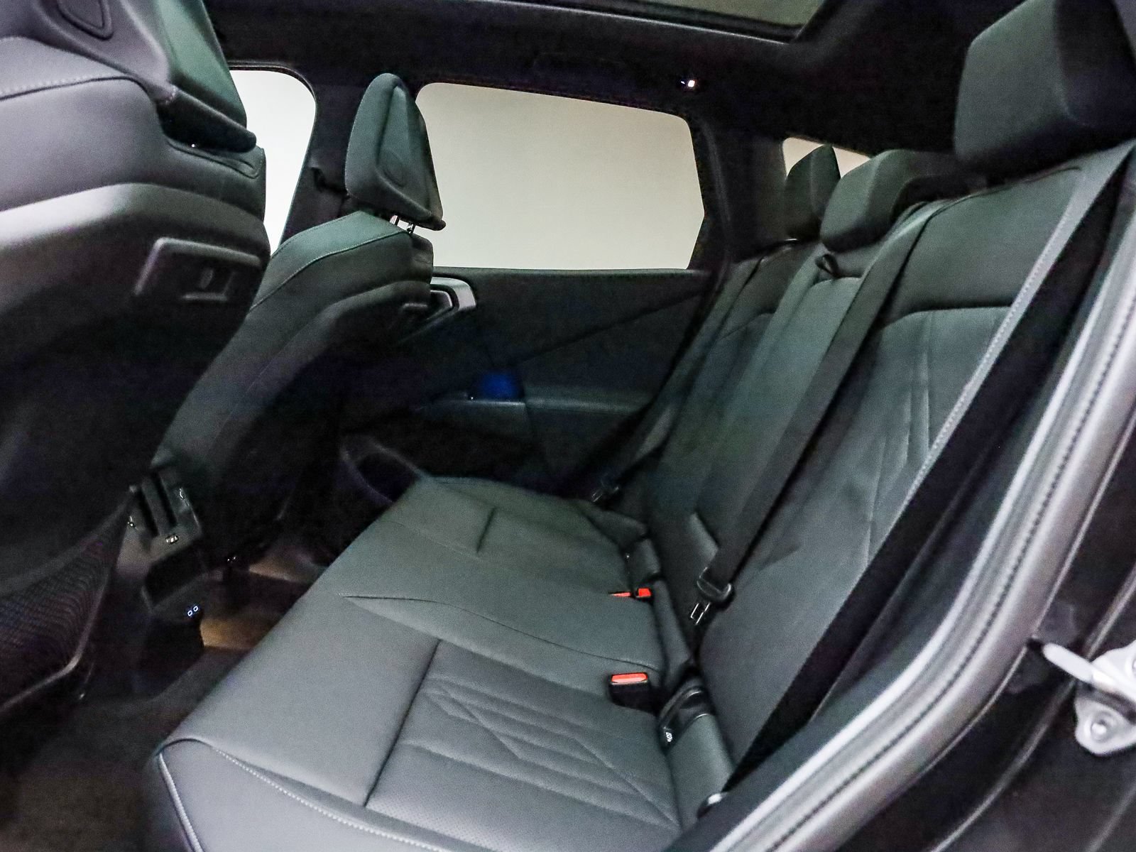 Used 2026 BMW X3 xDrive30i w/ M Sport Package AWD/4WD image 20