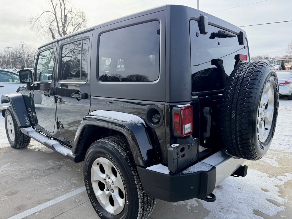 Used 2013 Jeep Wrangler Unlimited Sahara w/ Dual Top Group image 6