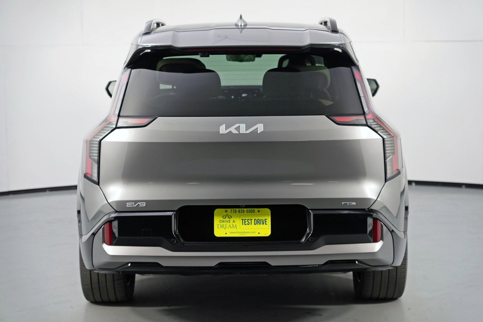 Used 2024 Kia EV9 GT-Line image 63
