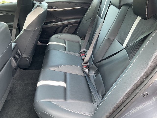 Used 2025 Toyota Camry SE FWD image 13