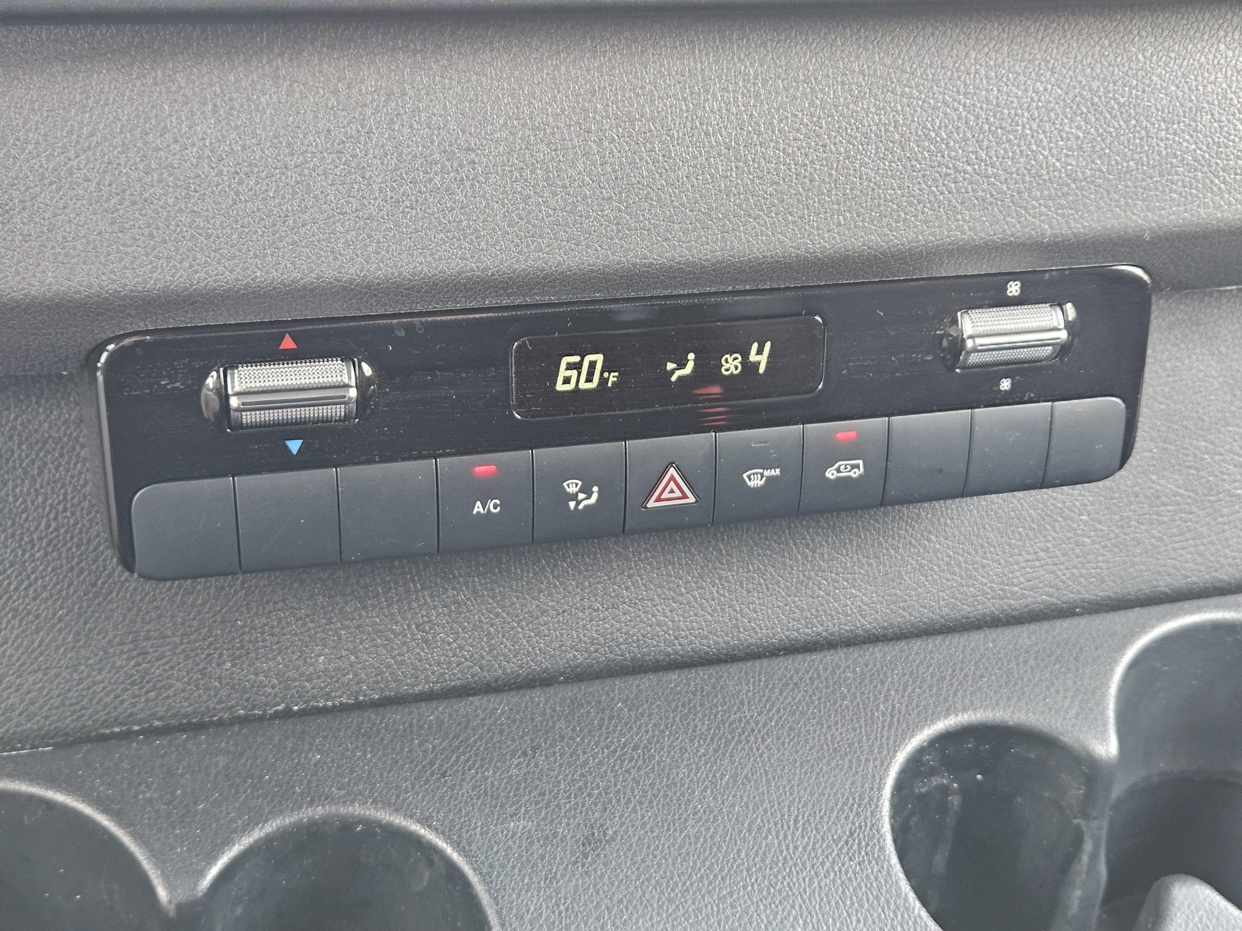 Used 2024 Mercedes-Benz Sprinter 3500 image 22