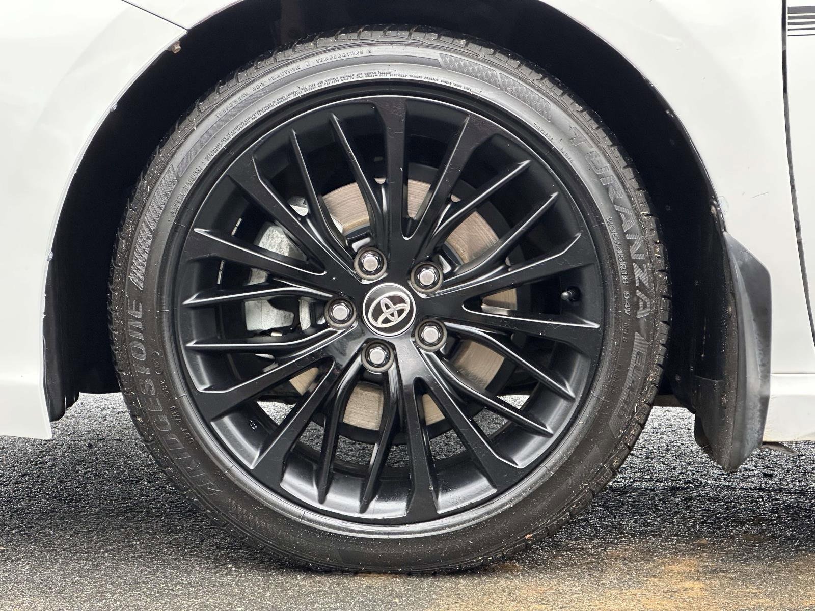 Used 2020 Toyota Camry SE image 7