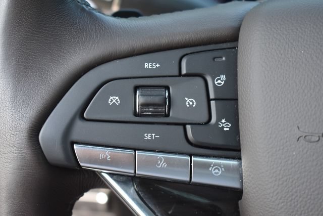 Certified 2023 Cadillac Escalade Sport w/ LPO, ONYX Package AWD/4WD image 34