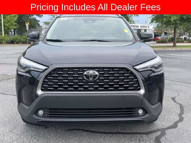 Used 2025 Toyota Corolla Cross XLE AWD/4WD image 8
