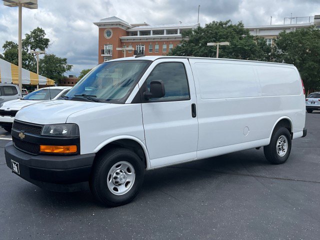 Used 2020 Chevrolet Express 3500 Extended w/ Driver Convenience Package image 3