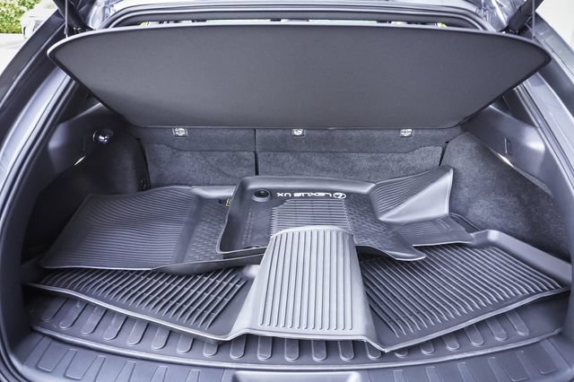 Used 2026 Lexus UX 300h FWD w/ Accessory Package (P1) image 23