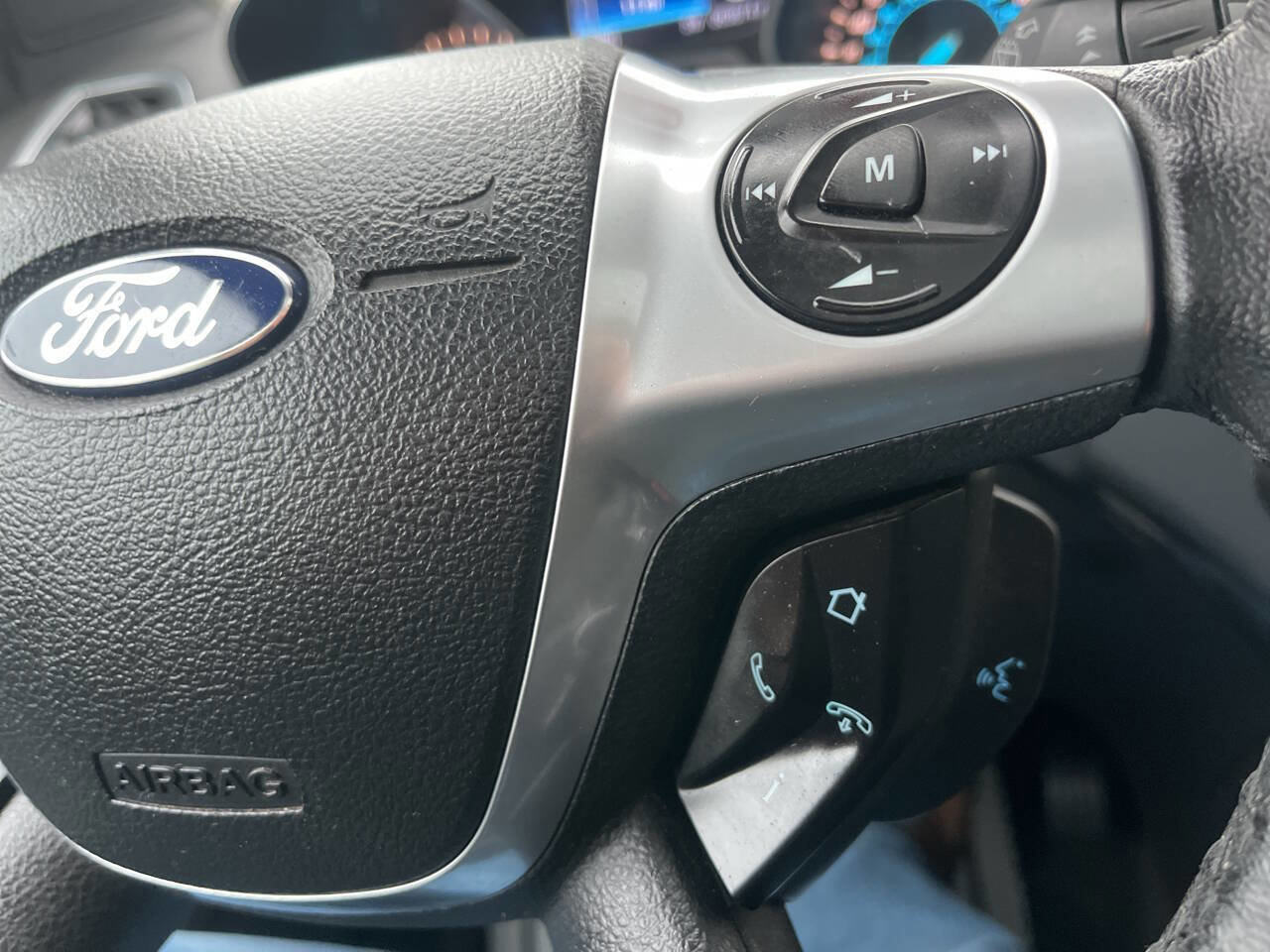 Used 2013 Ford Escape Titanium image 22