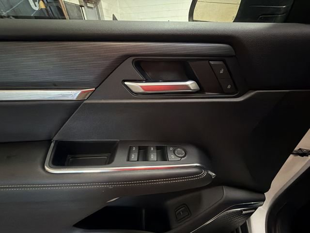 Certified 2025 GMC Acadia Elevation image 13