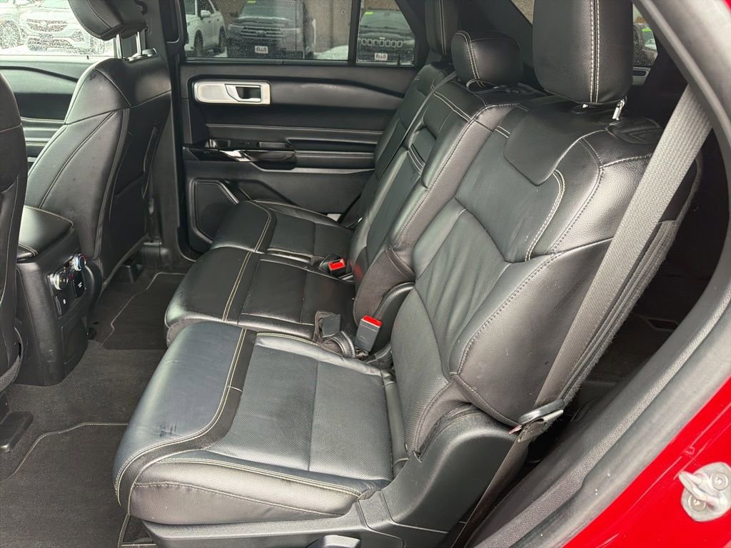 Used 2022 Ford Explorer ST w/ Equipment Group 401A image 8