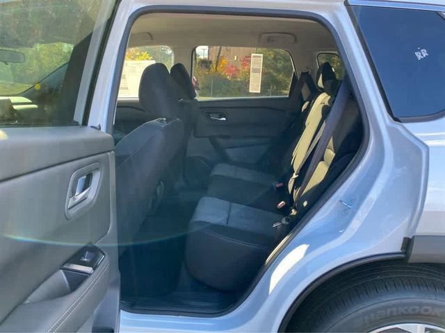 New 2026 Nissan Rogue SV image 22