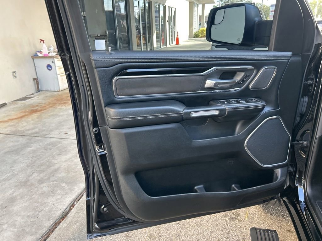 Used 2019 RAM 1500 Laramie image 35