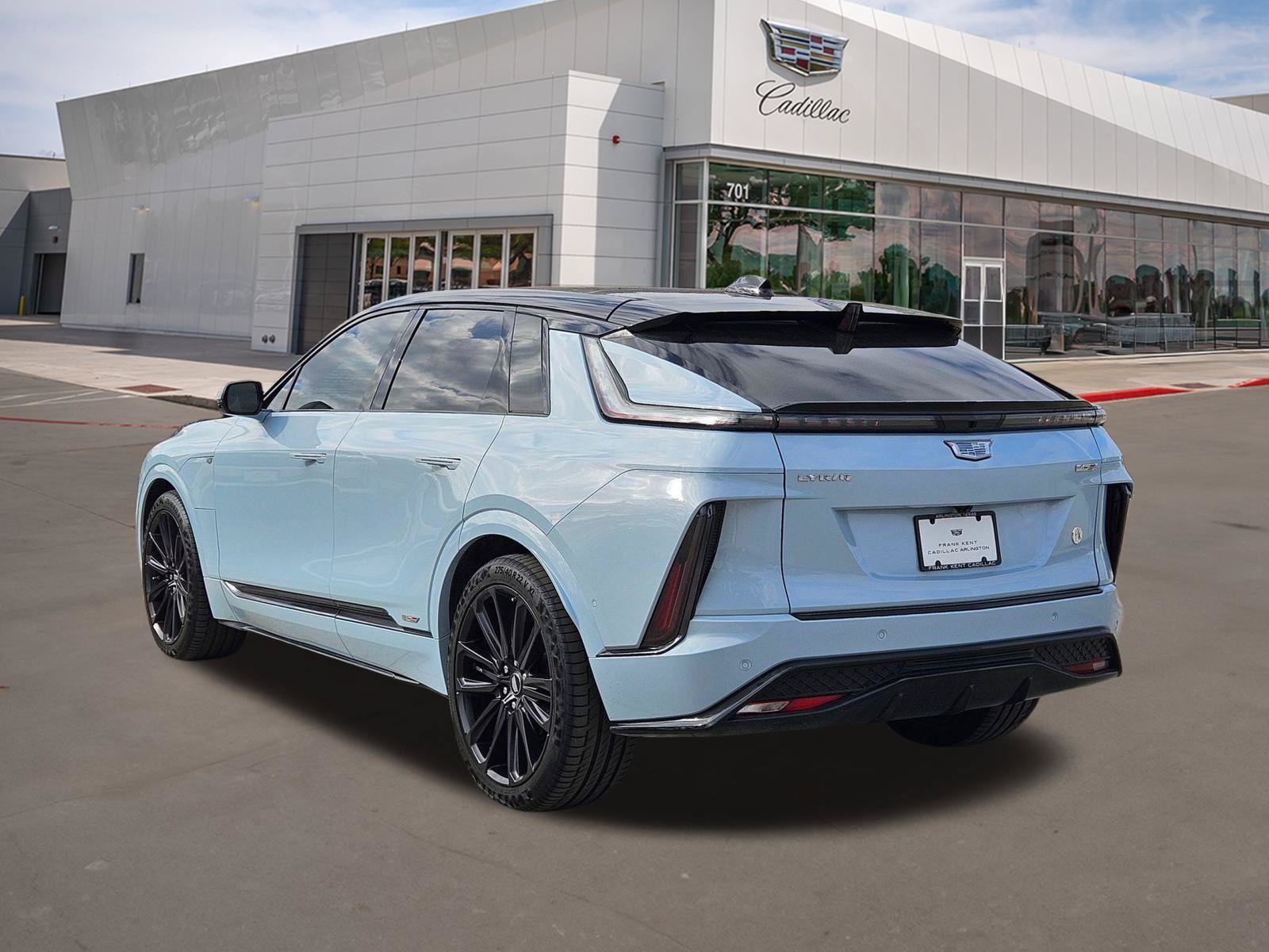 New 2026 Cadillac Lyriq V w/ LPO, Floor Liner Package AWD/4WD image 4