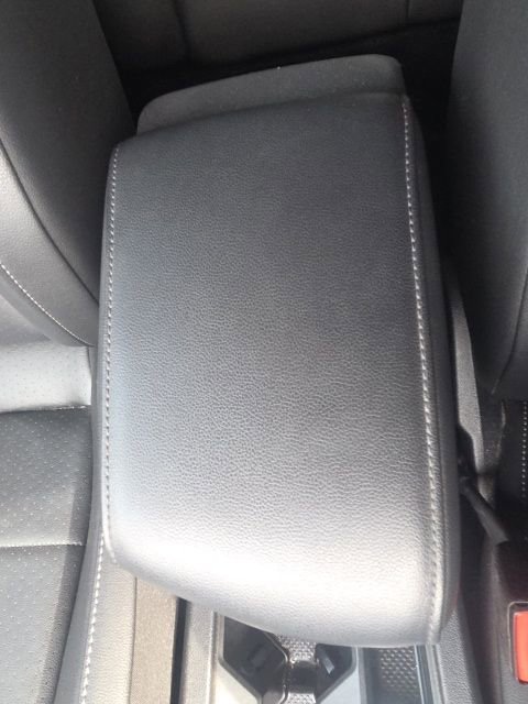 Used 2019 Volkswagen Tiguan SE AWD/4WD image 32