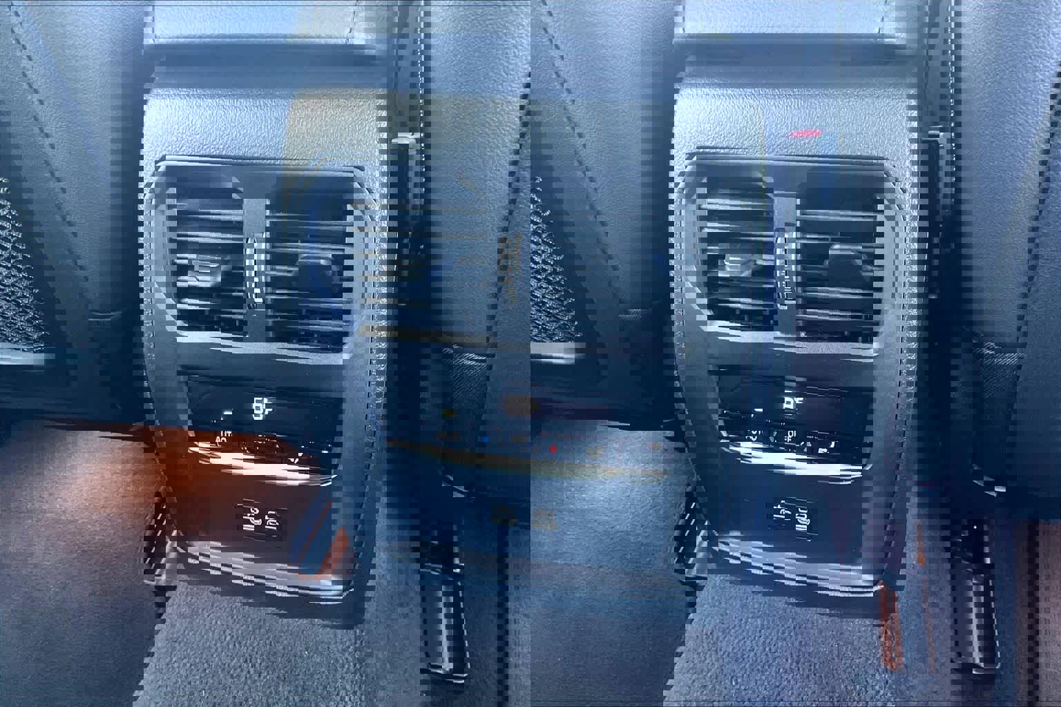 Used 2023 BMW i4 eDrive35 w/ Premium Package image 37