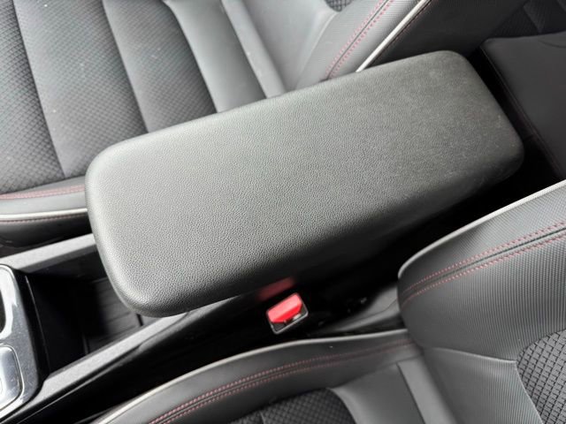 Used 2021 Chevrolet TrailBlazer RS w/ Technology Package image 19