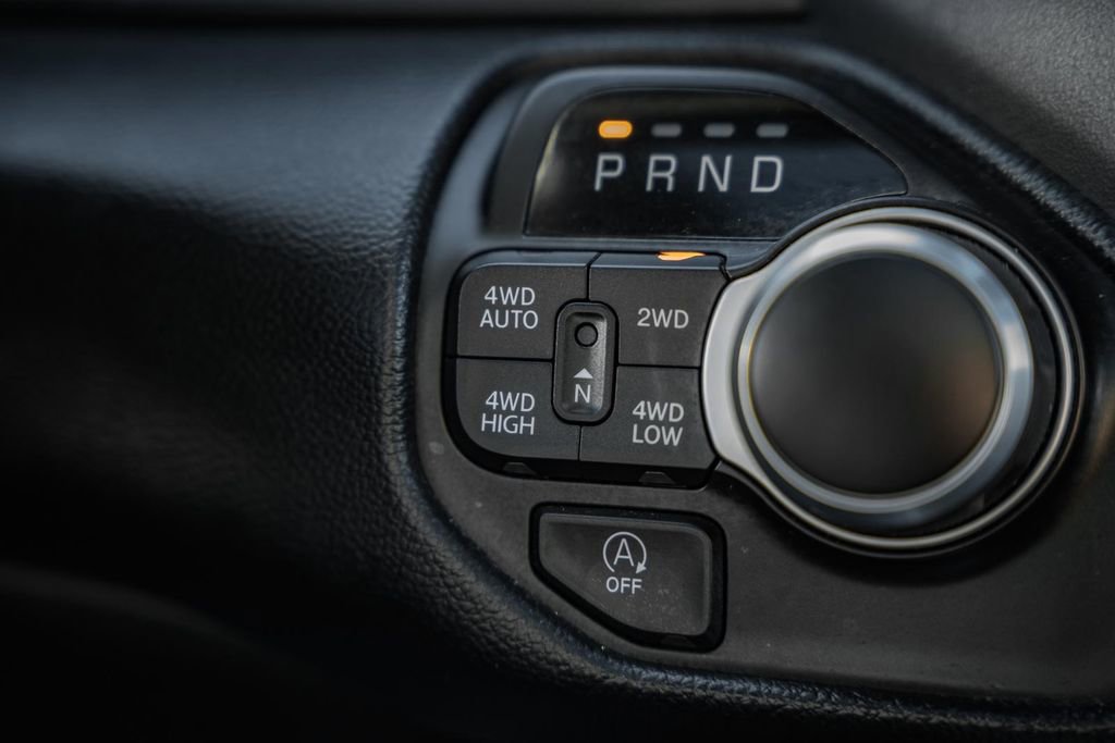 Certified 2022 RAM 1500 Big Horn image 32