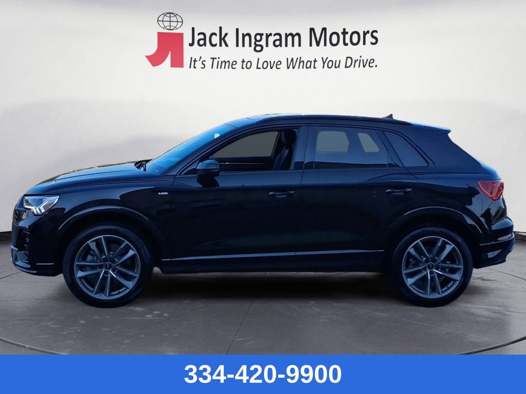 New 2025 Audi Q3 2.0T Premium image 2