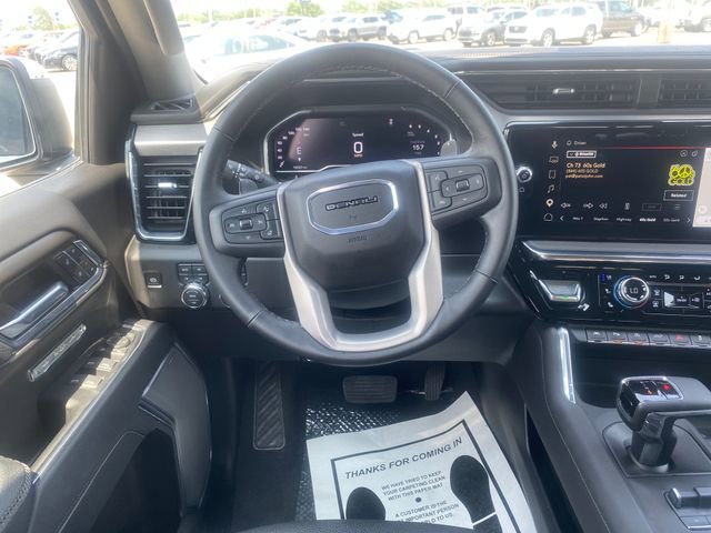 Used 2025 GMC Sierra 1500 Denali AWD/4WD image 17