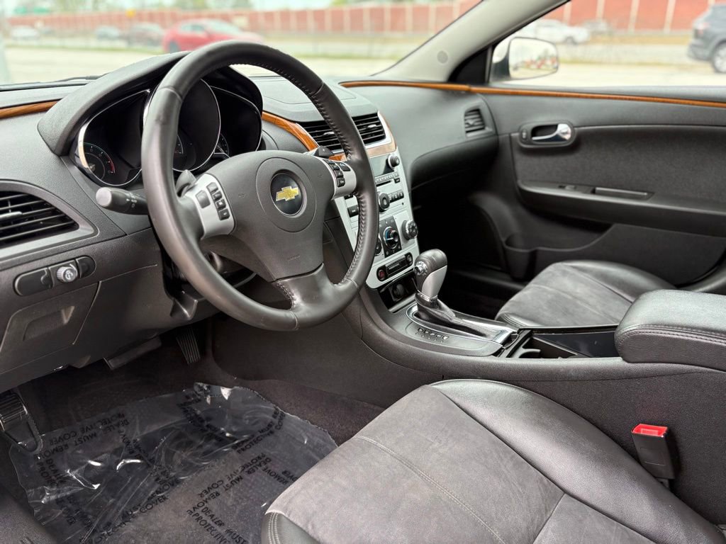 Used 2010 Chevrolet Malibu LT image 23