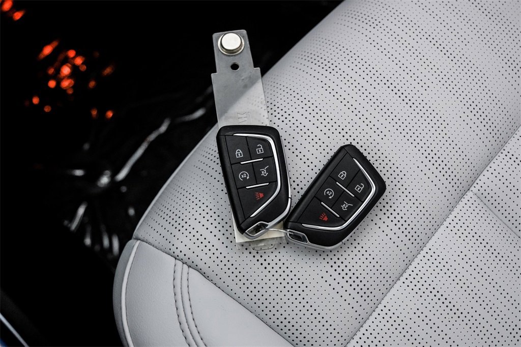 Used 2024 Cadillac Lyriq Luxury image 60