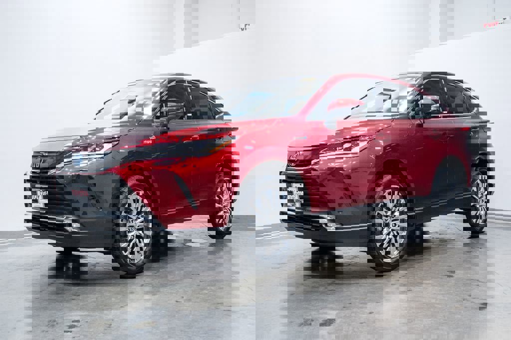 Used 2021 Toyota Venza Limited w/ Advanced Technology Package AWD/4WD image 3