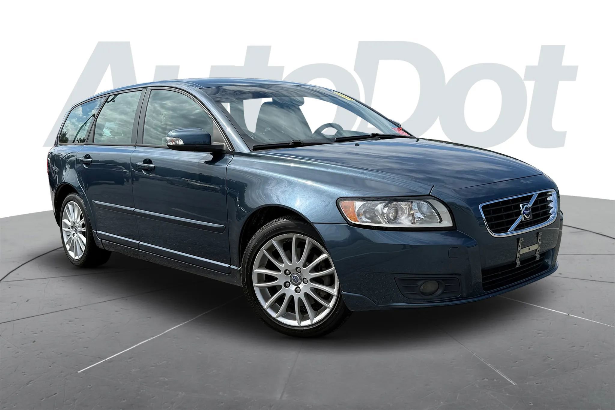 Used 2010 Volvo V50 2.4i