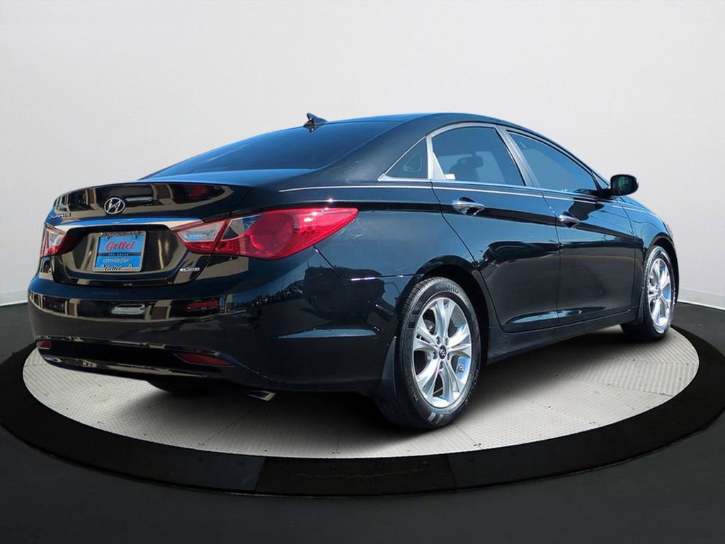 Used 2013 Hyundai Sonata Limited w/ Premium Pkg image 4